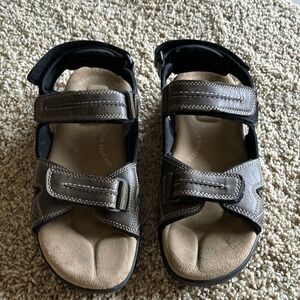 DOCKERS  Brown leather‎ strap fisherman Sandals Men's 8 hiking camping vintage